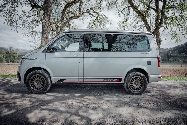 8x18 ET45 Twin-Monotube-Projekt-AT2 Alufelge sand für VW T5